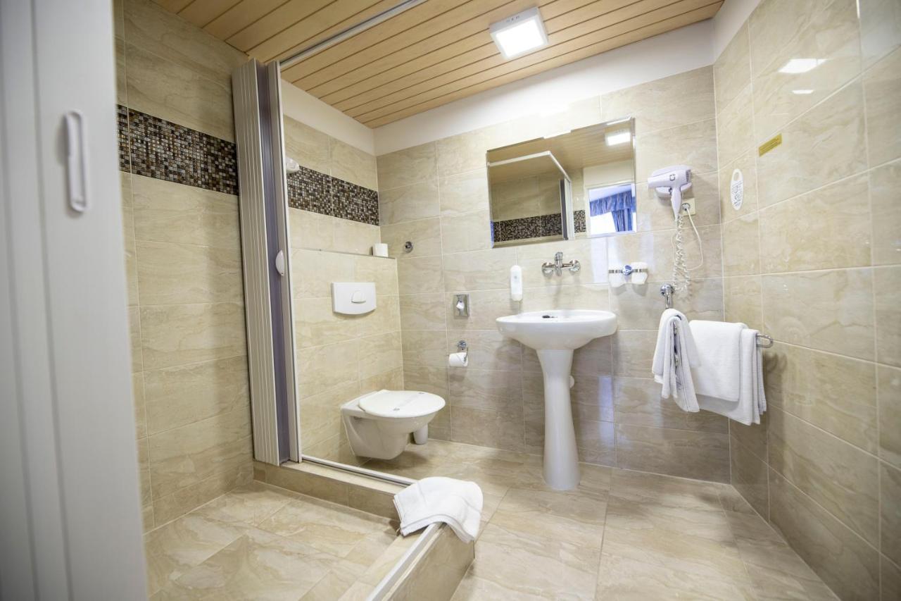 Old Prague Hotel Luaran gambar