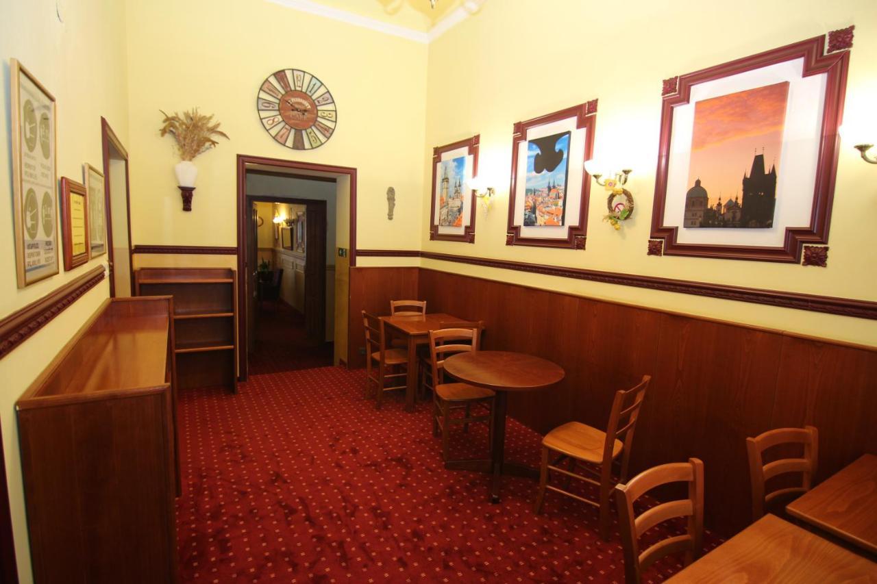 Old Prague Hotel Luaran gambar